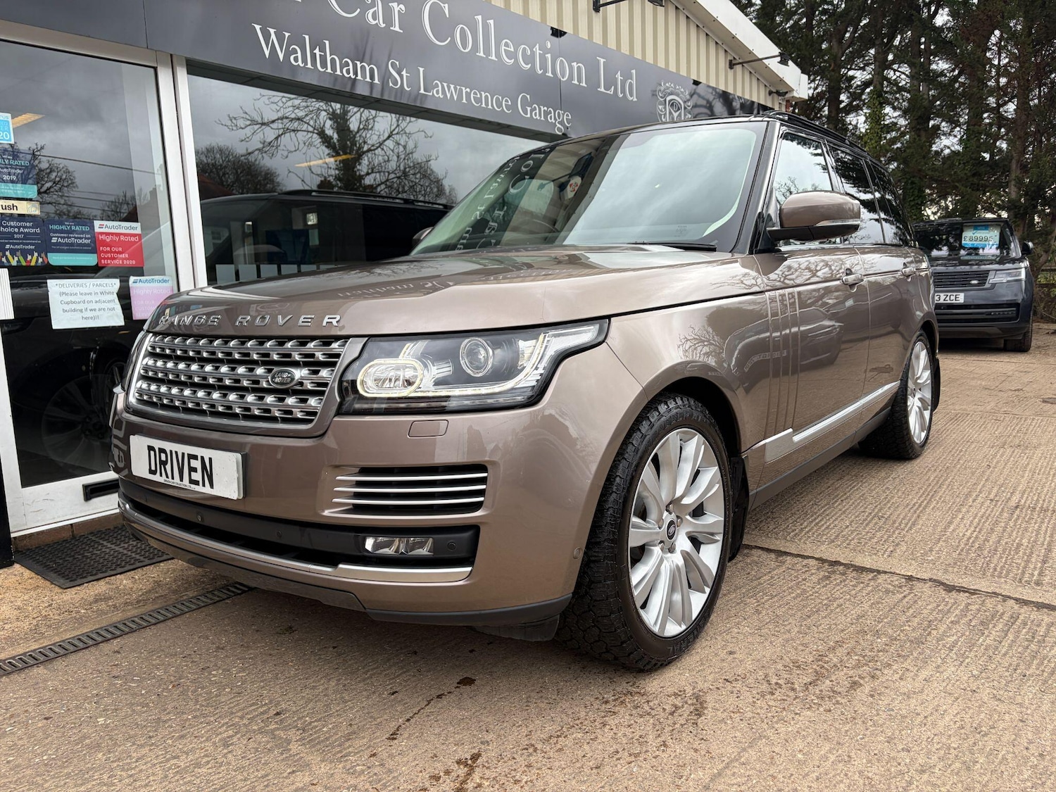 Used Land Rover Range Rover 2017 for sale - 77909305: Photo 4
