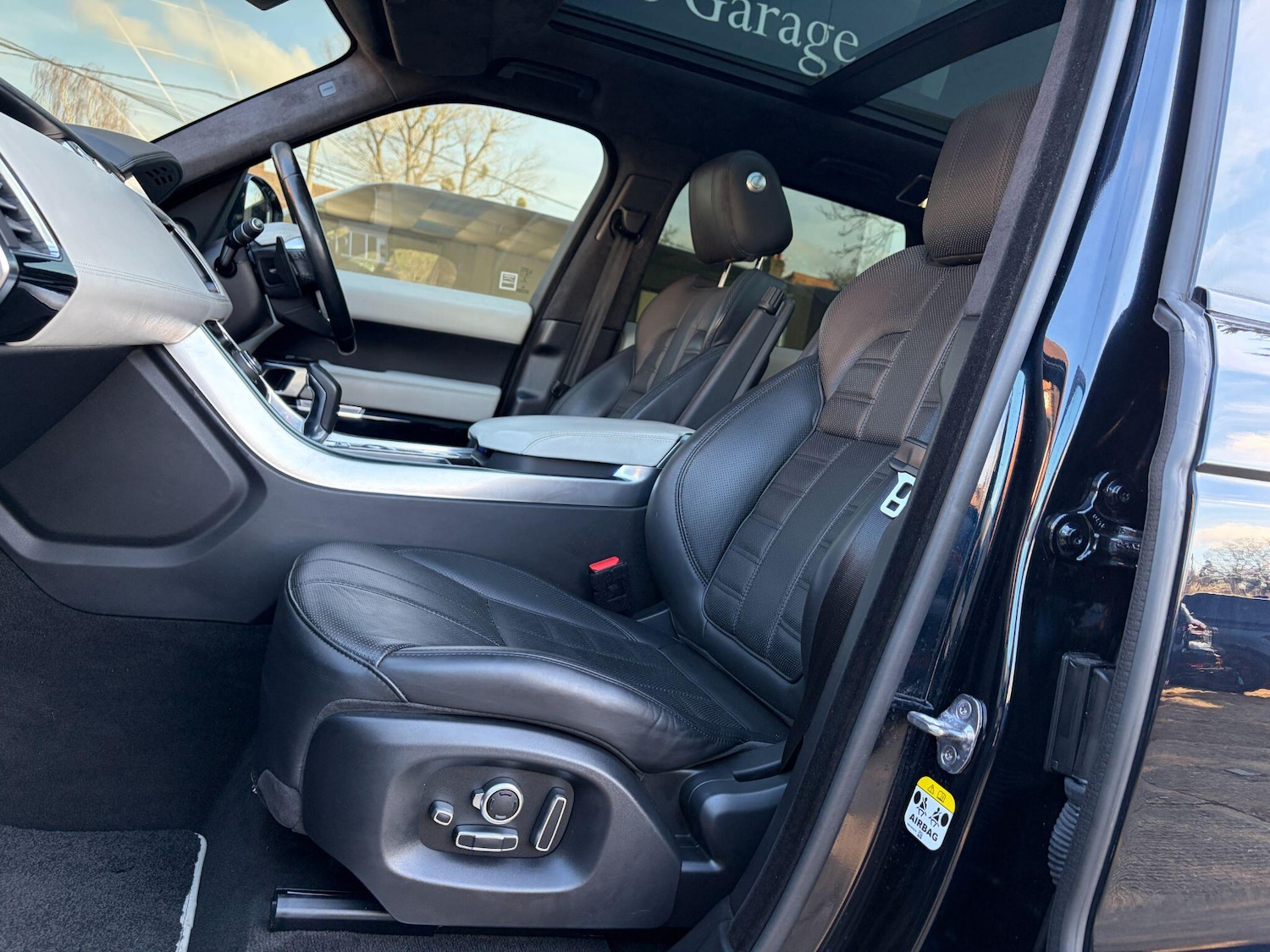 Used Land Rover Range Rover Sport for sale - 77671564: Photo 2