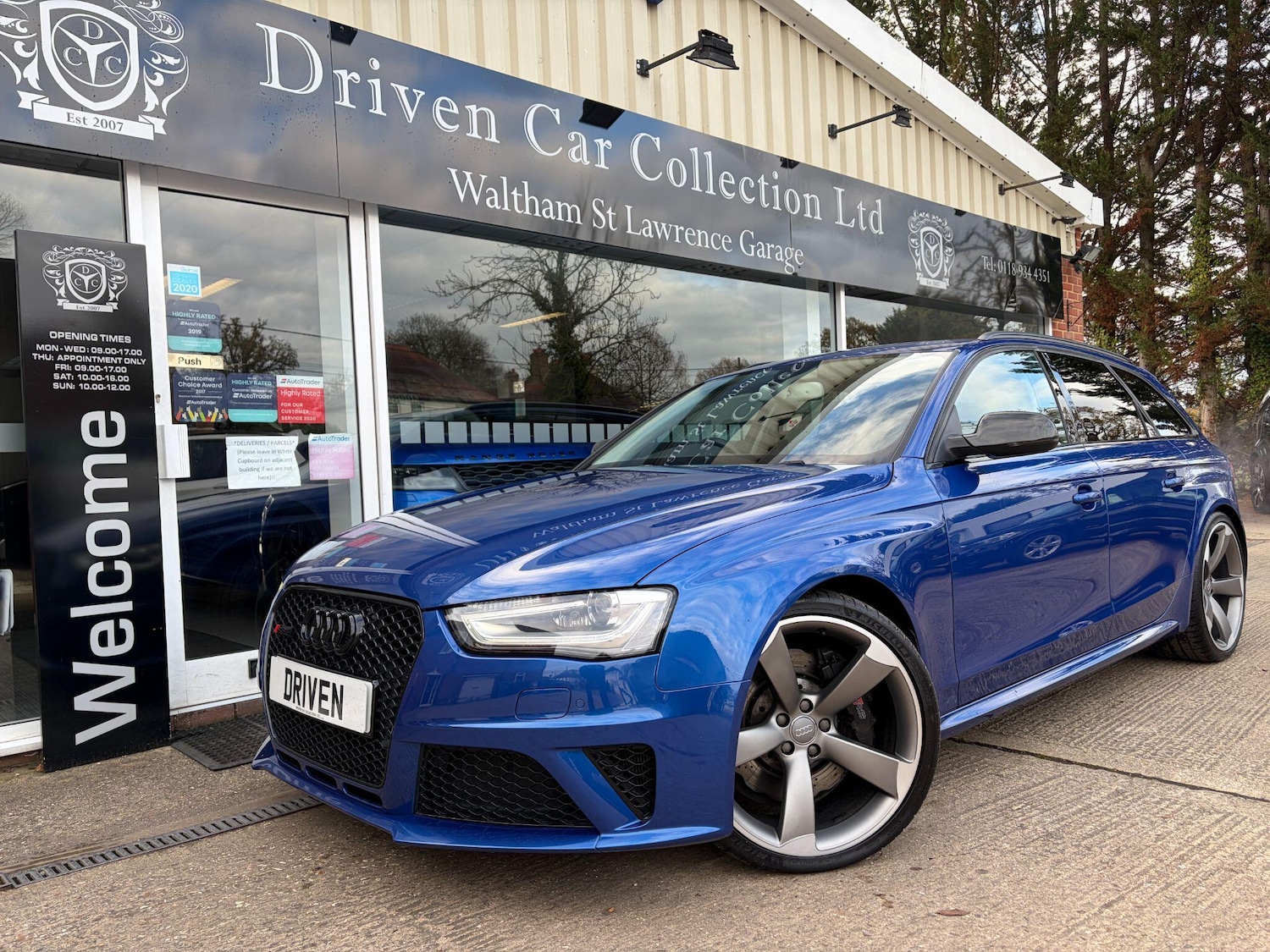 Used Audi RS4 Avant 2013 for sale - 76608422: Photo 1