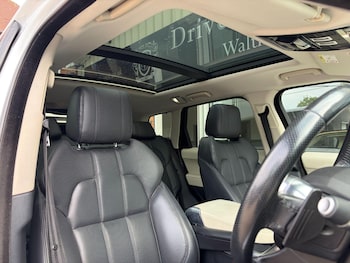 Used Land Rover Range Rover Sport 2015 for sale - 78528370: Photo