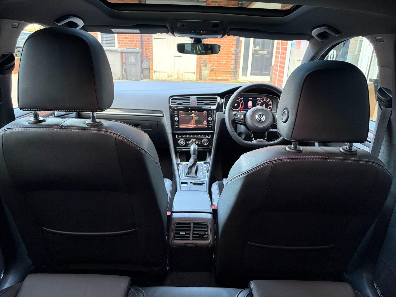 Used Volkswagen Golf 2019 for sale - 77057260: Photo 12