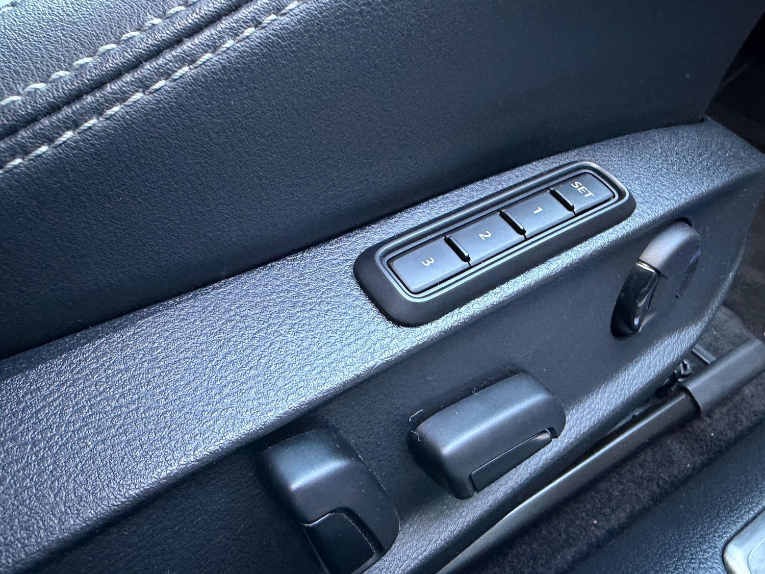 Used Volkswagen Golf 2019 for sale - 77057260: Photo 26