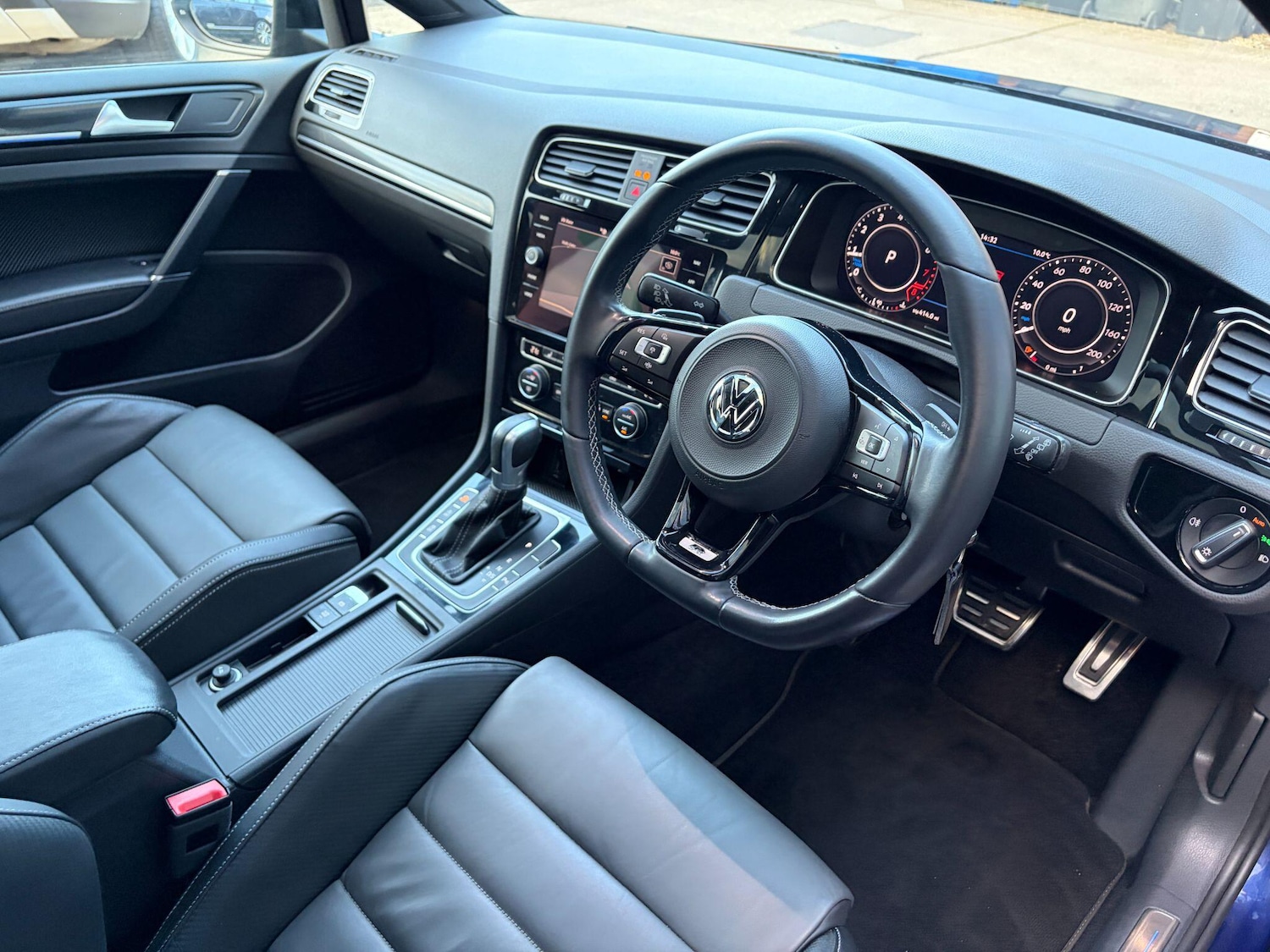 Used Volkswagen Golf 2019 for sale - 77057260: Photo 8