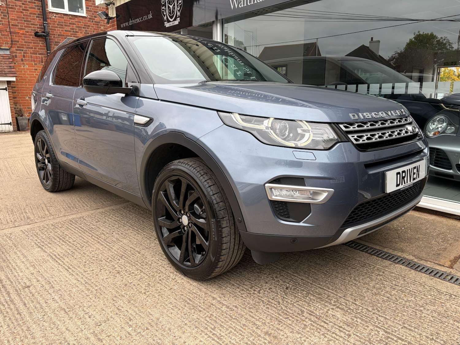 Used Land Rover Discovery Sport 2018 for sale - 76251292: Photo 18