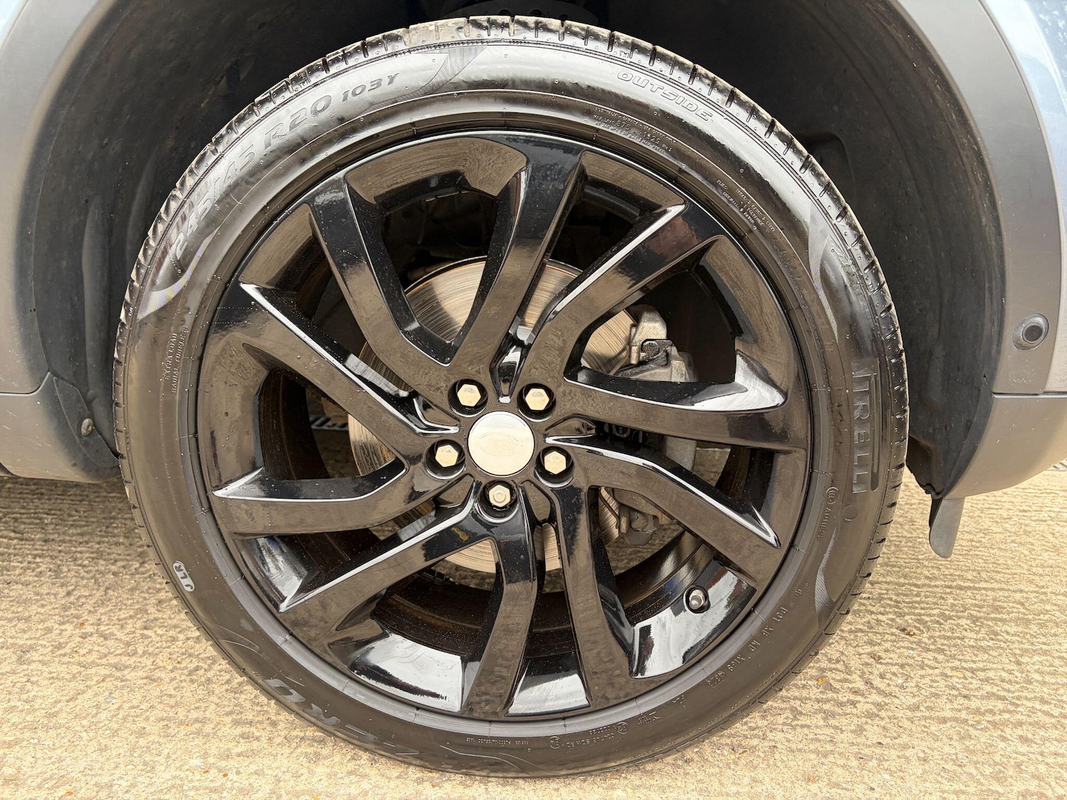 Used Land Rover Discovery Sport 2018 for sale - 76251292: Photo 20