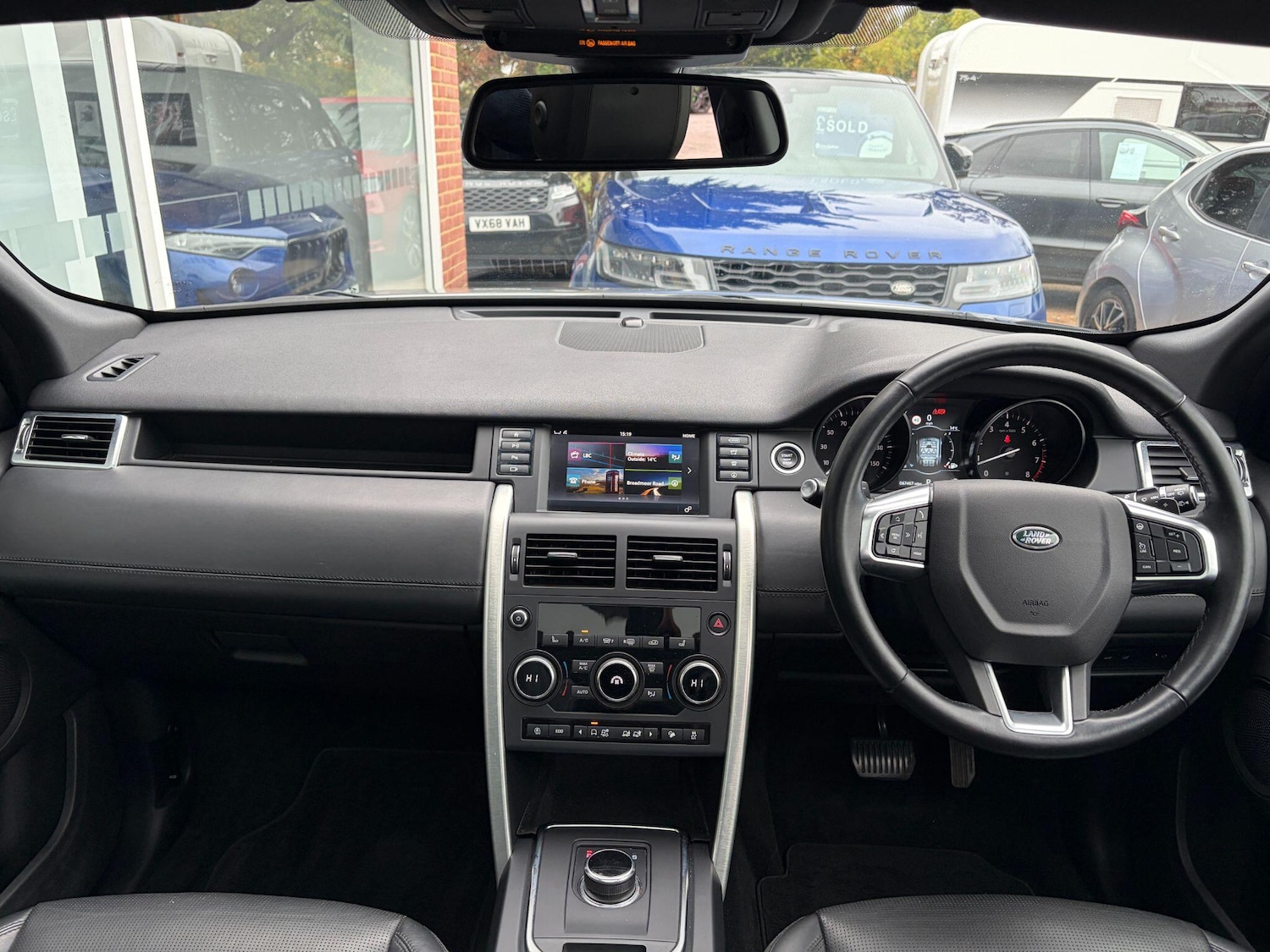 Used Land Rover Discovery Sport 2018 for sale - 76251292: Photo 9