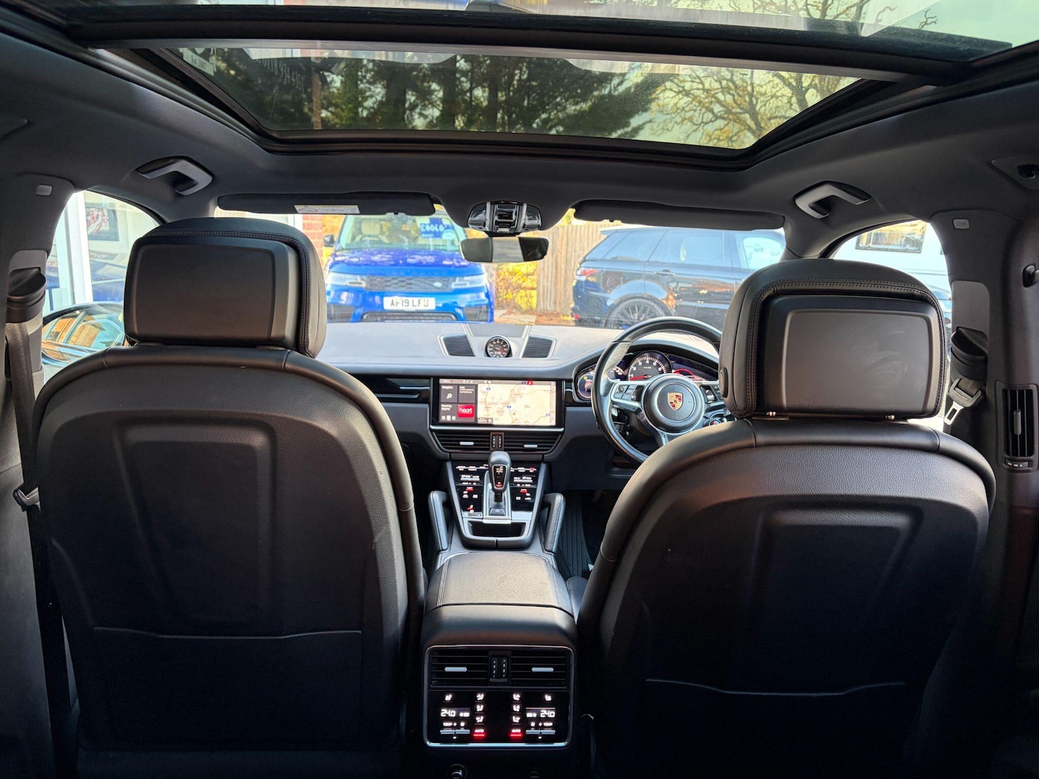 Used Porsche Cayenne 2018 for sale - 76801069: Photo 12