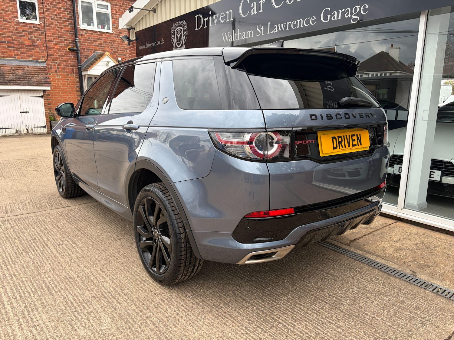 Used Land Rover Discovery Sport 2019 for sale - 78085965: Photo 6