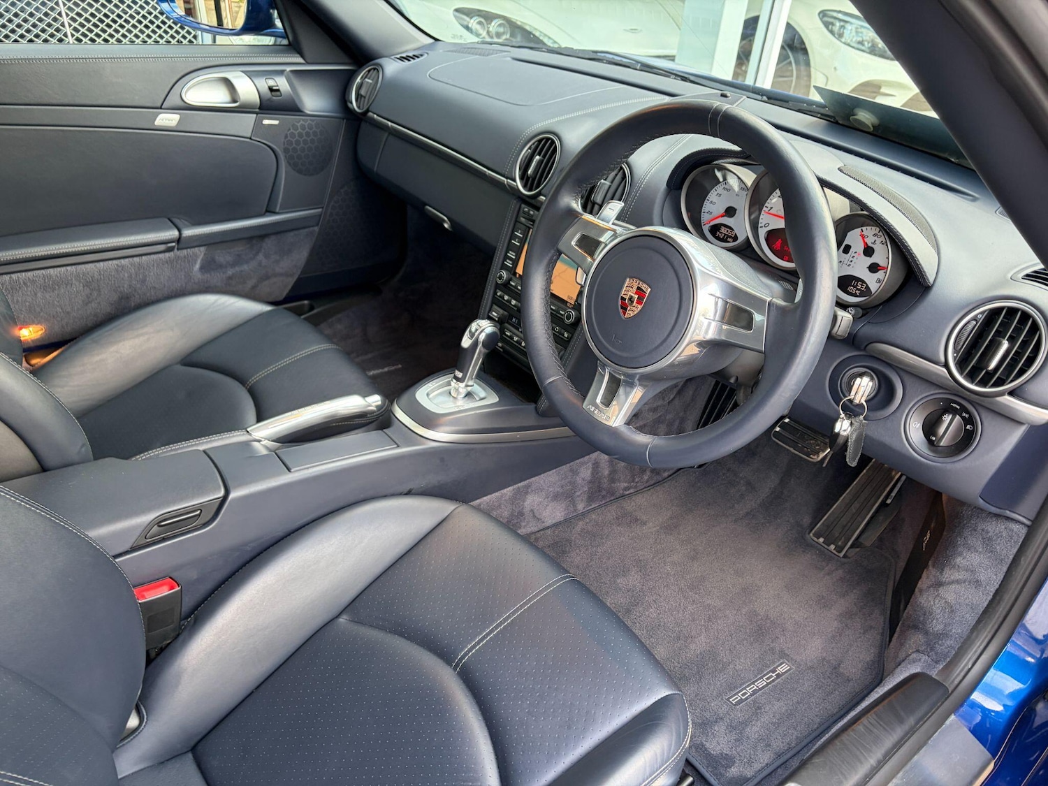 Used Porsche Cayman for sale - 77305682: Photo 8