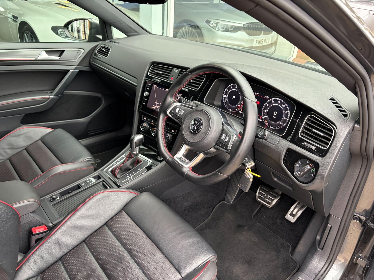 Used Volkswagen Golf for sale - 77659001: Photo 8