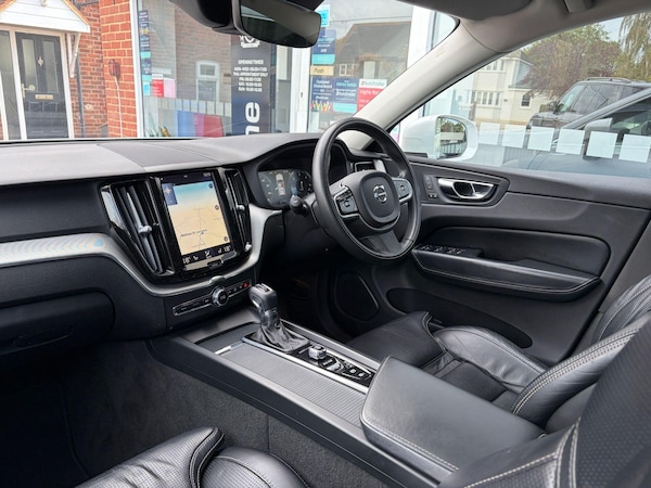 Used Volvo XC60 2017 for sale - 76175121: Photo 10