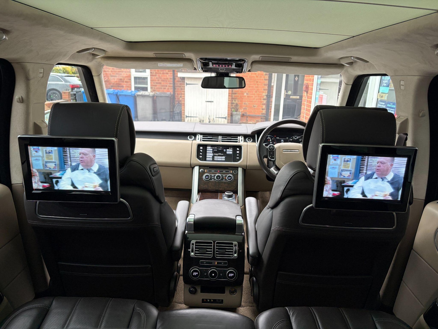 Used Land Rover Range Rover 2015 for sale - 77351570: Photo 12