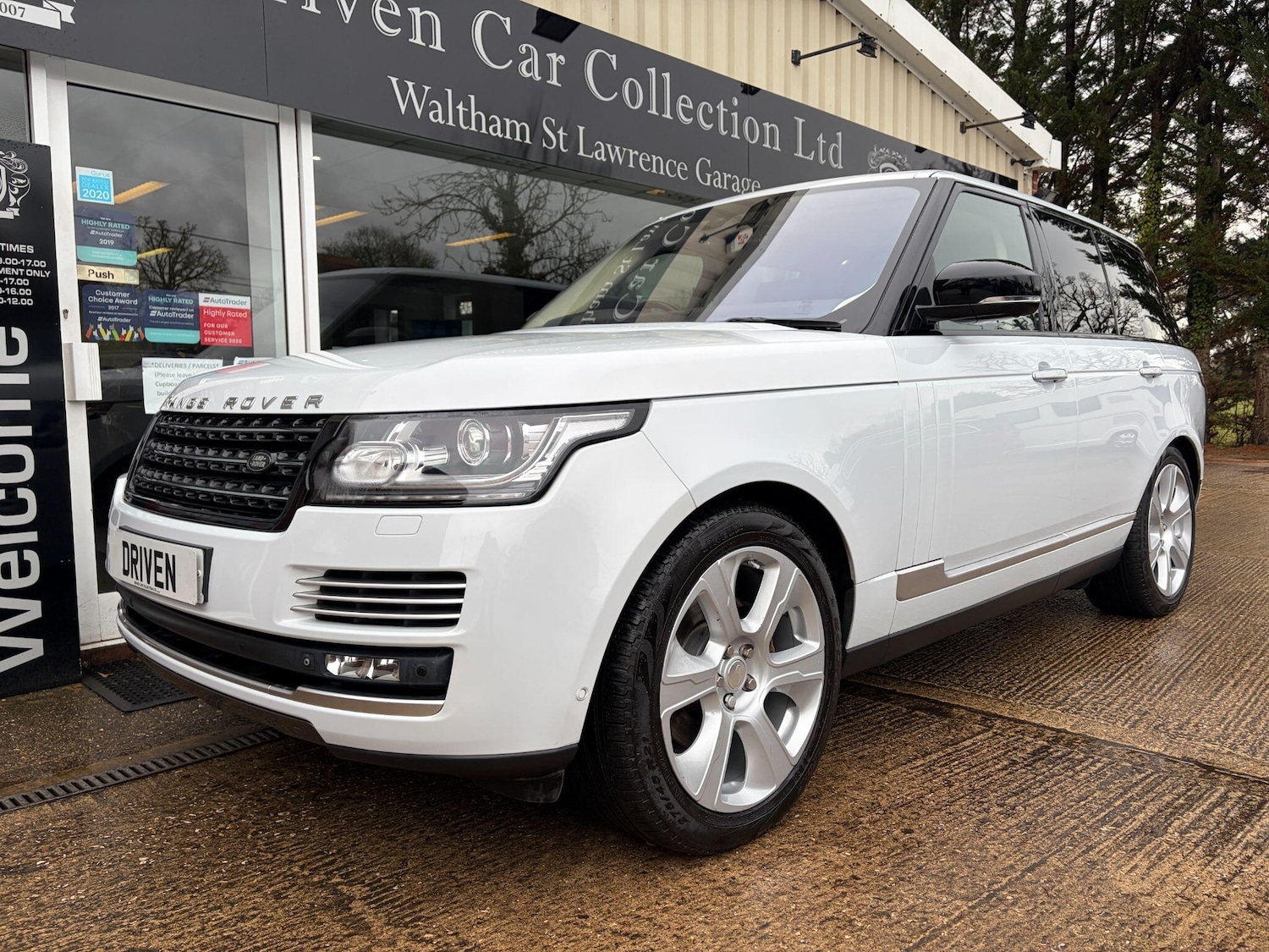 Used Land Rover Range Rover 2015 for sale - 77351570: Photo 4