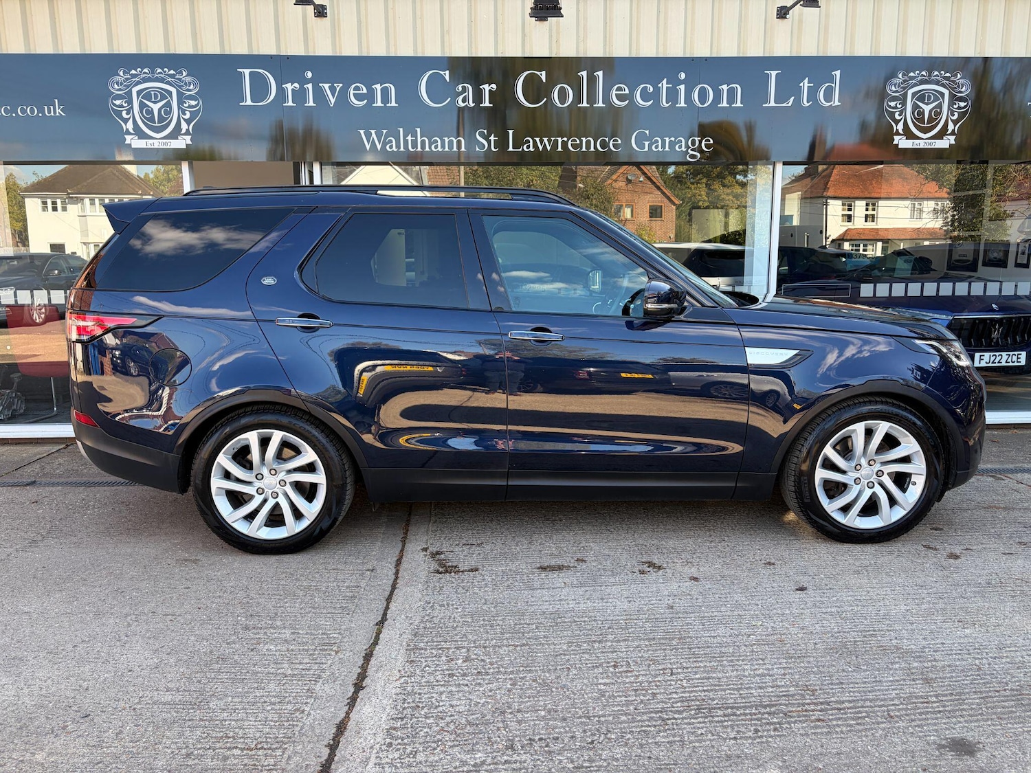 Used Land Rover Discovery 2017 for sale - 76189007: Photo 17