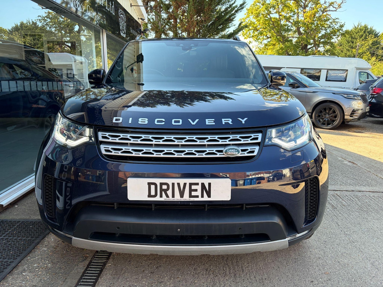 Used Land Rover Discovery 2017 for sale - 76189007: Photo 19