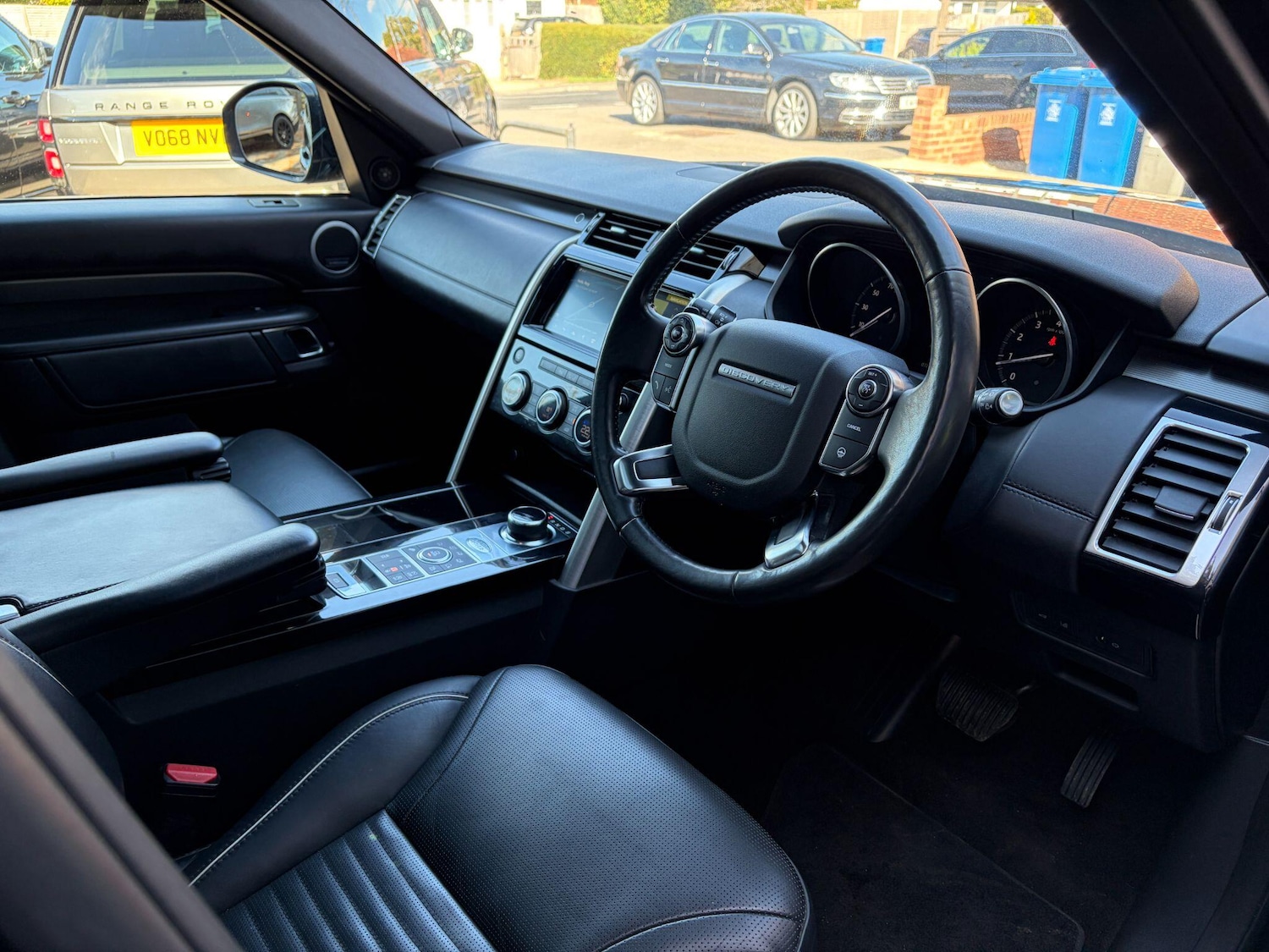 Used Land Rover Discovery 2017 for sale - 76189007: Photo 8