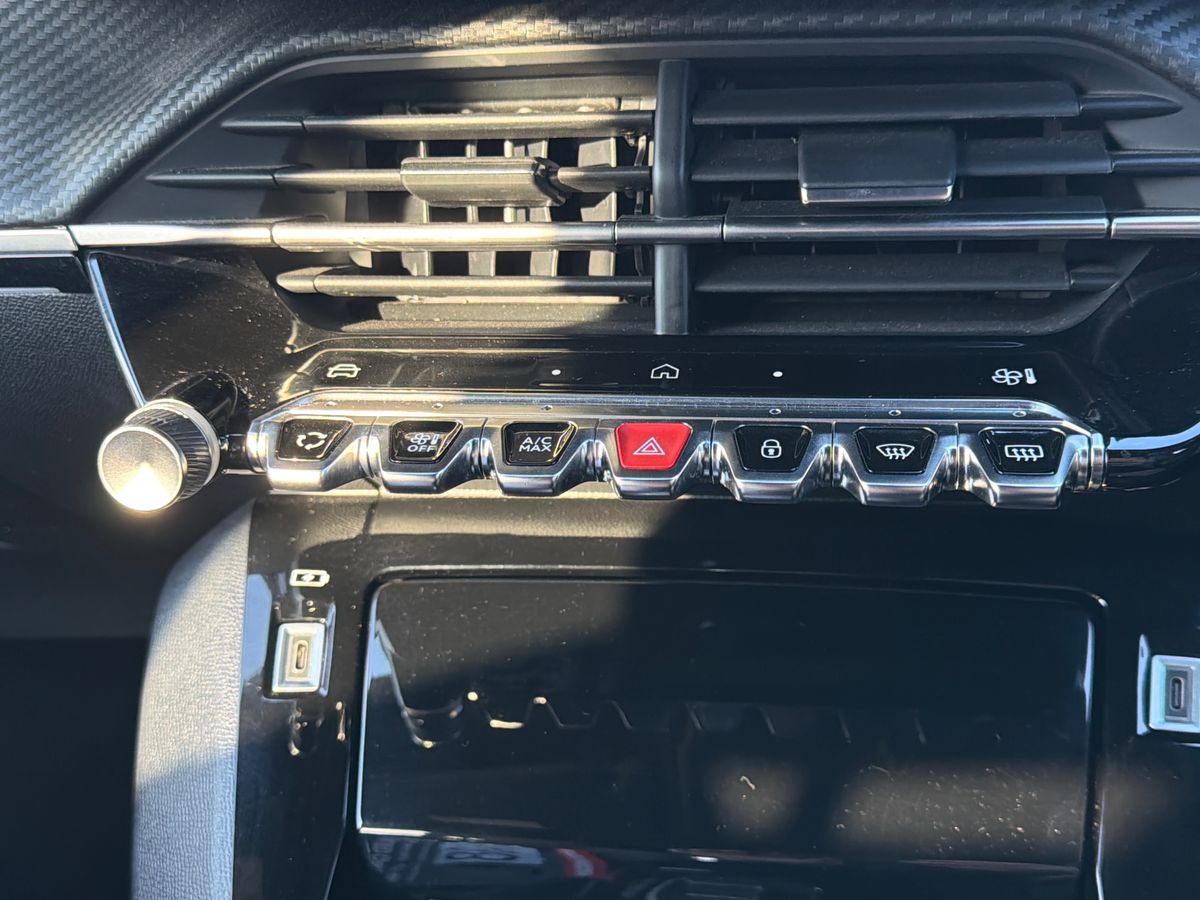 Used Peugeot 208 2024 for sale - 77660330: Photo 18