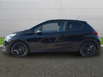 Used Peugeot 208 2018 for sale - 77755544: Photo