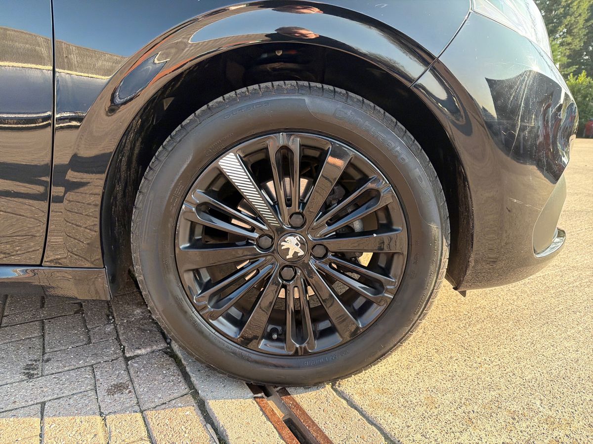 Used Peugeot 208 2018 for sale - 77755544: Photo 9