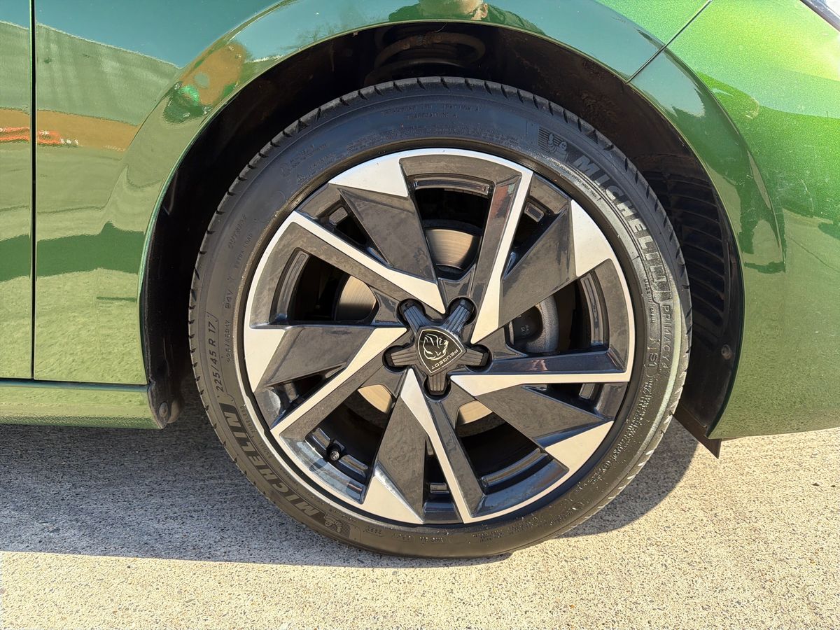 Used Peugeot 308 2023 for sale - 77927360: Photo 9