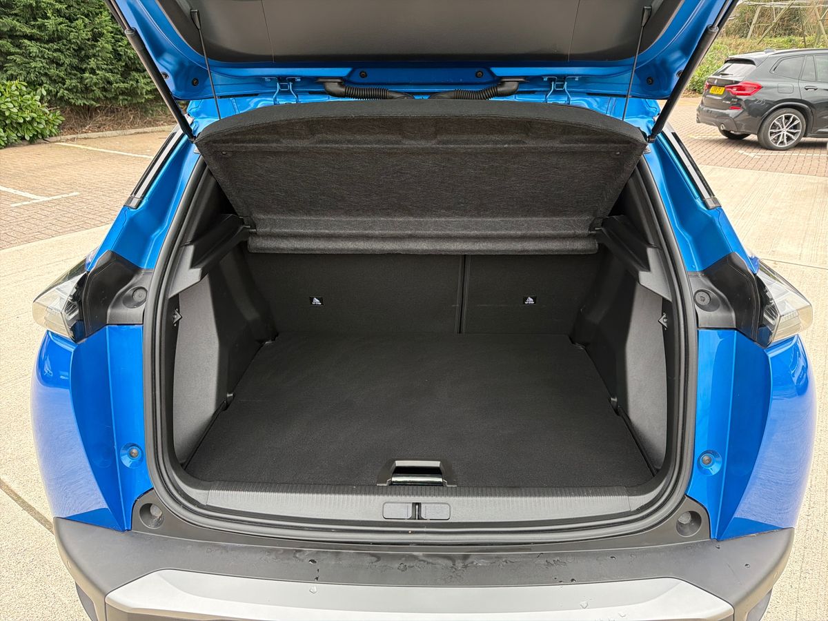 Used Peugeot 2008 2024 for sale - 77648052: Photo 12