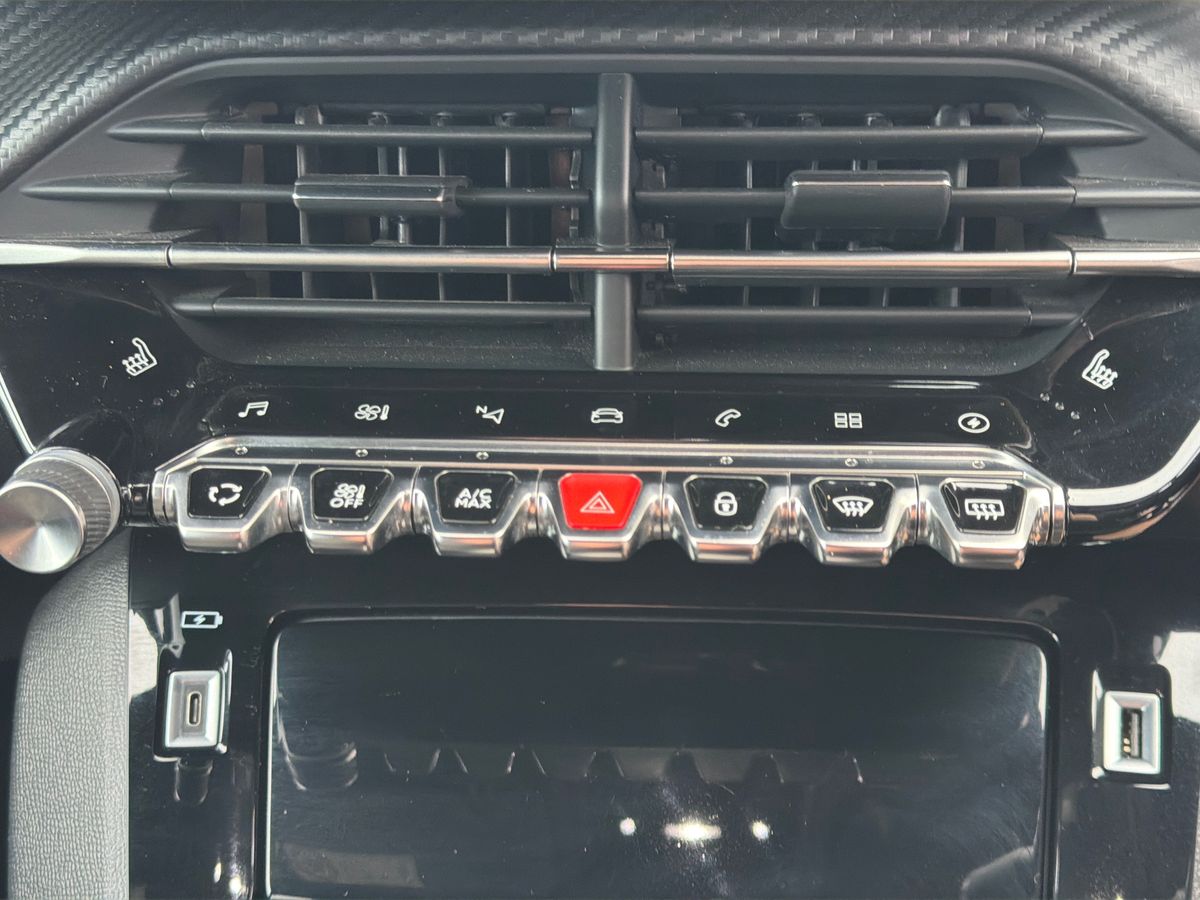 Used Peugeot 2008 2022 for sale - 77002528: Photo 18