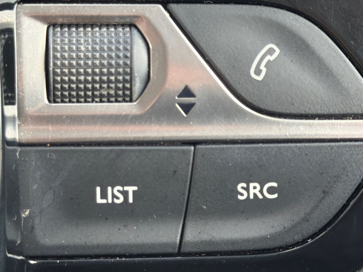 Used Peugeot 208 2020 for sale - 77002526: Photo 17