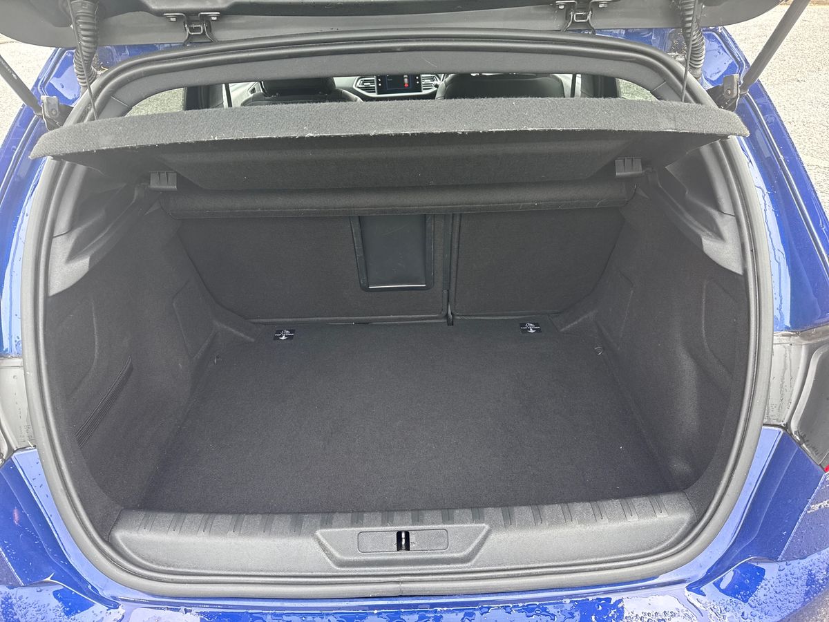 Used Peugeot 308 2020 for sale - 77002536: Photo 12