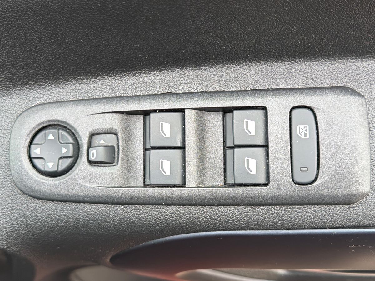 Used Peugeot Rifter 2019 for sale - 77588472: Photo 20