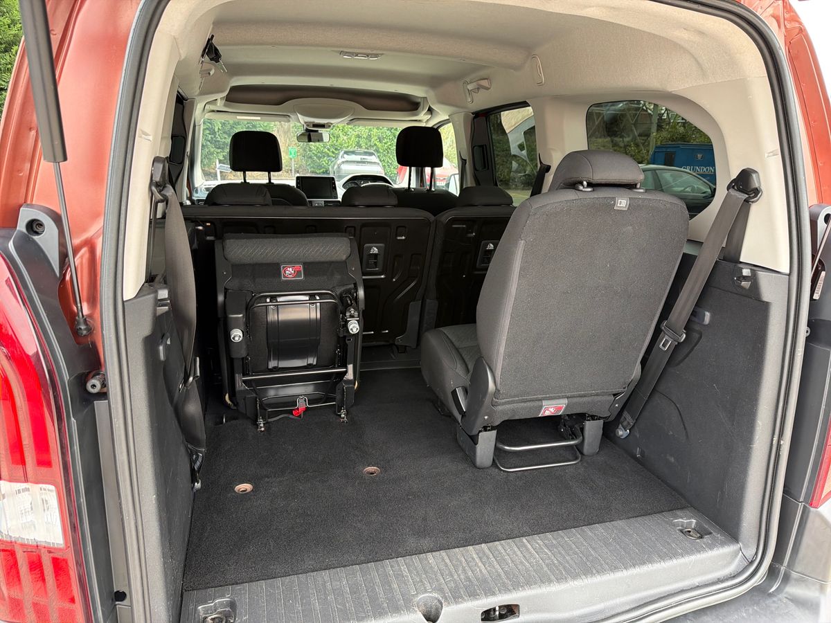 Used Peugeot Rifter 2019 for sale - 77588472: Photo 23