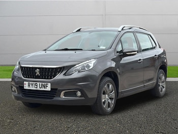 Used Peugeot 2008 2019 for sale - 77685808: Photo