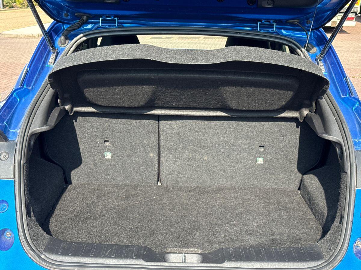 Used Nissan Juke 2023 for sale - 76716975: Photo 12