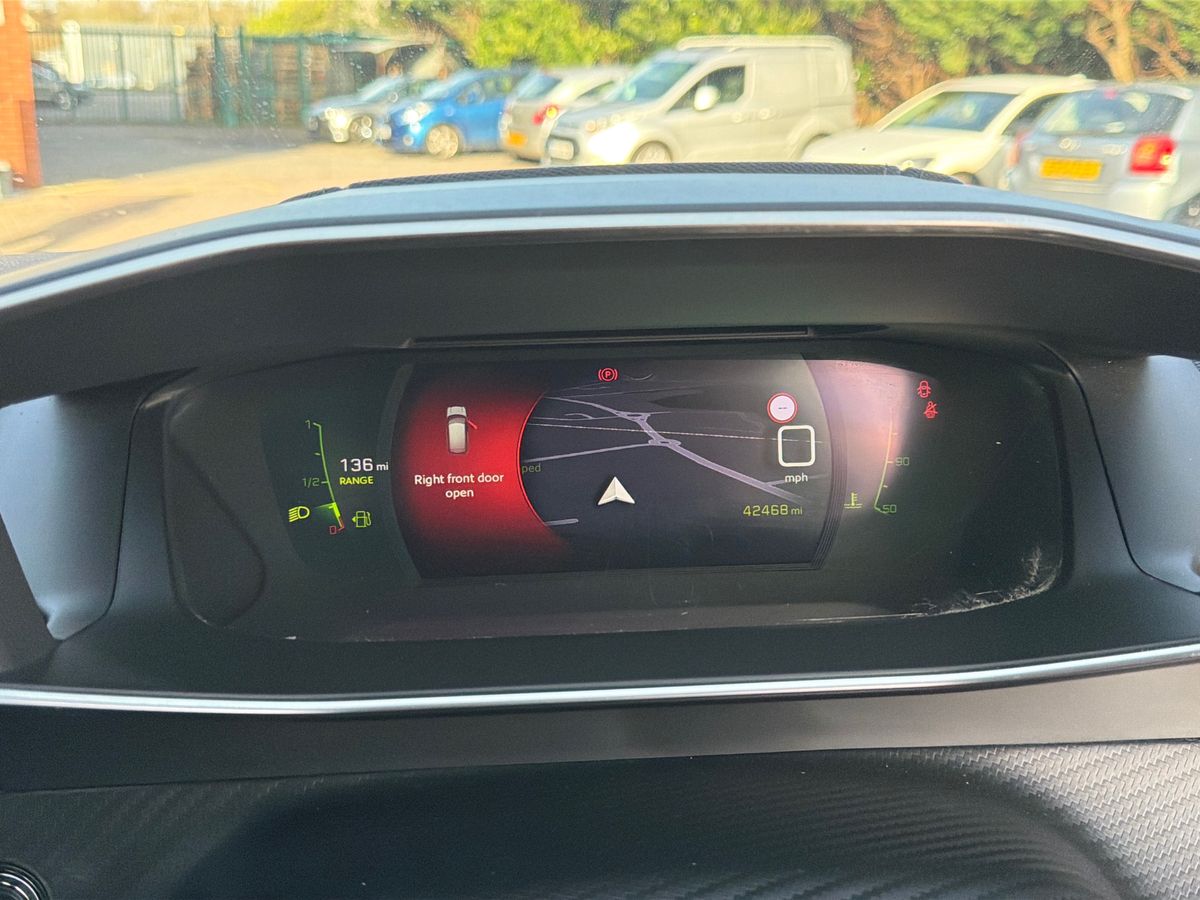 Used Peugeot 208 2022 for sale - 77673826: Photo 14