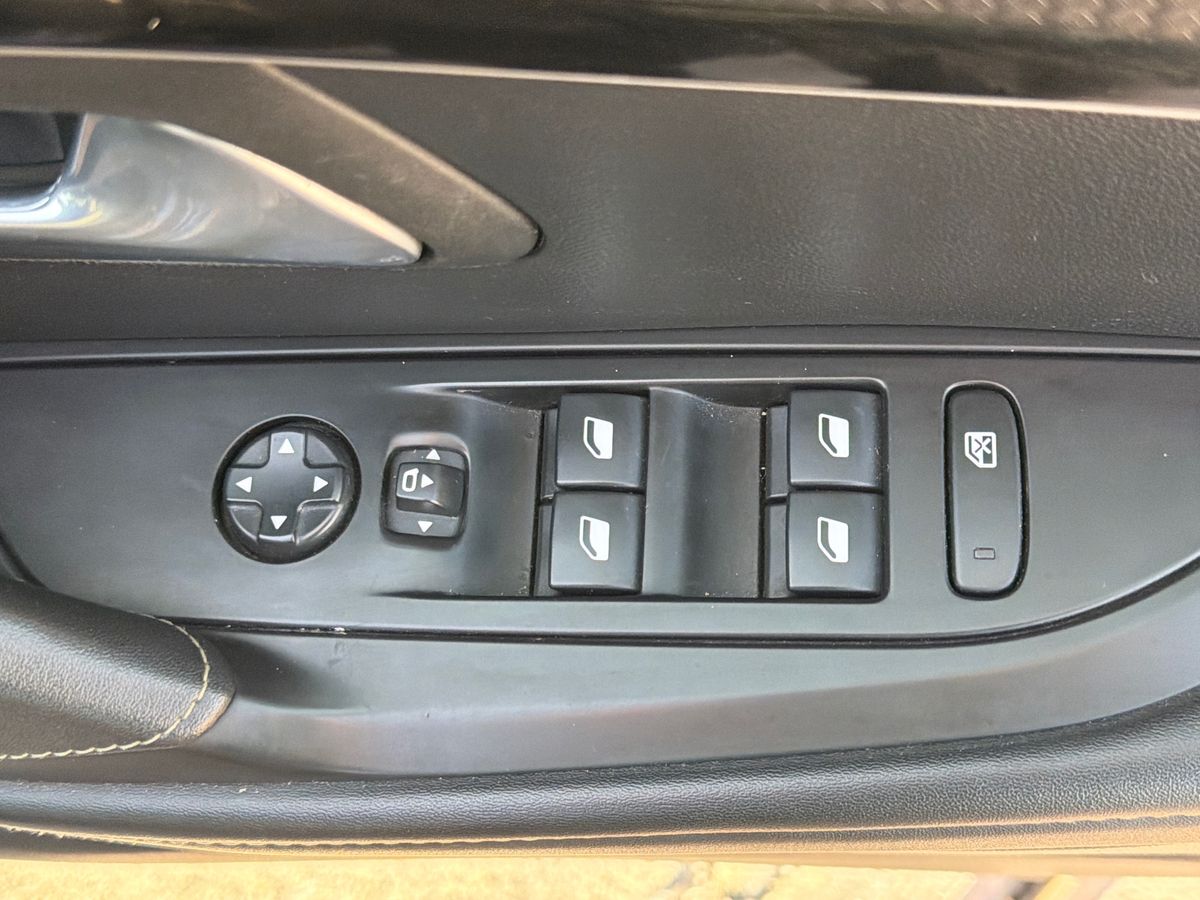 Used Peugeot 208 2022 for sale - 77673826: Photo 20