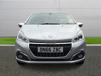 Used Peugeot 208 2016 for sale - 77732497: Photo