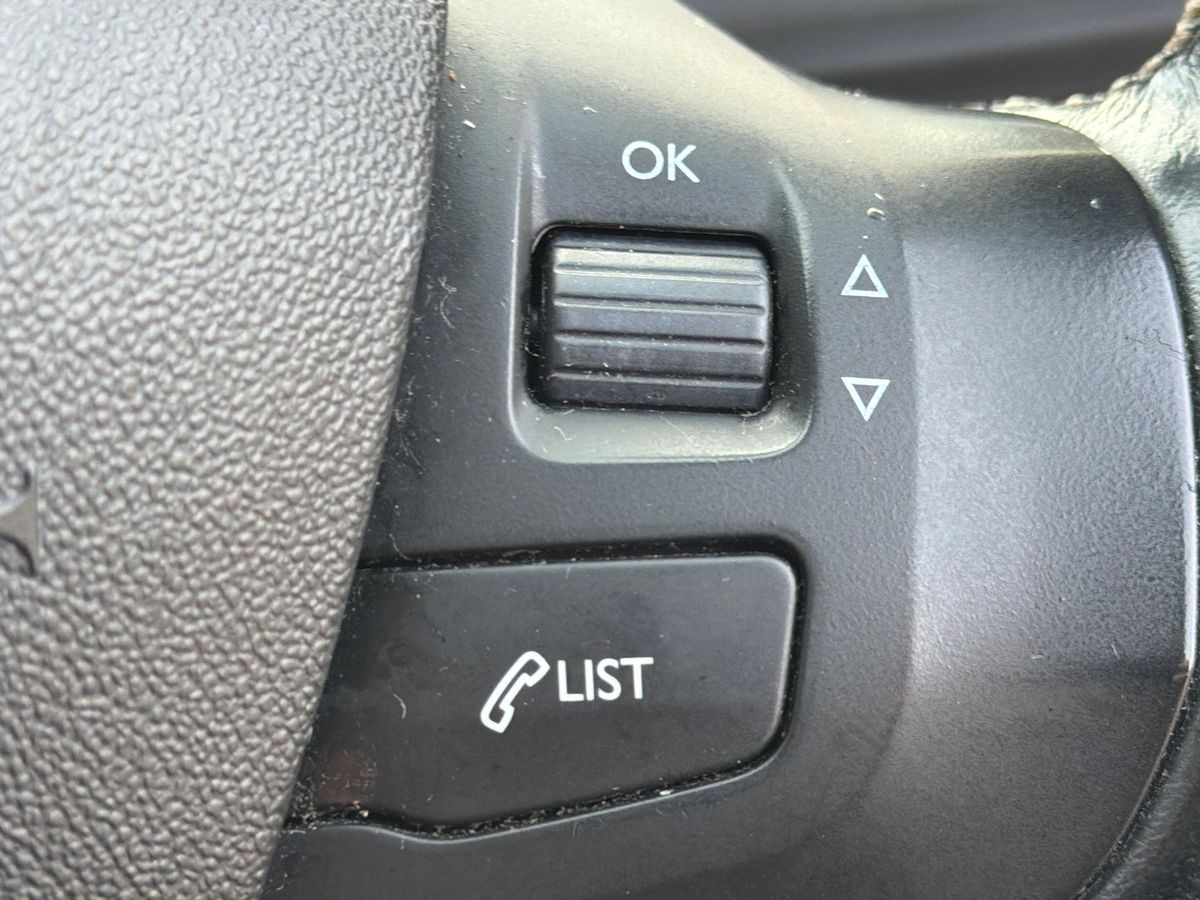 Used Peugeot 2008 2018 for sale - 77499599: Photo 17