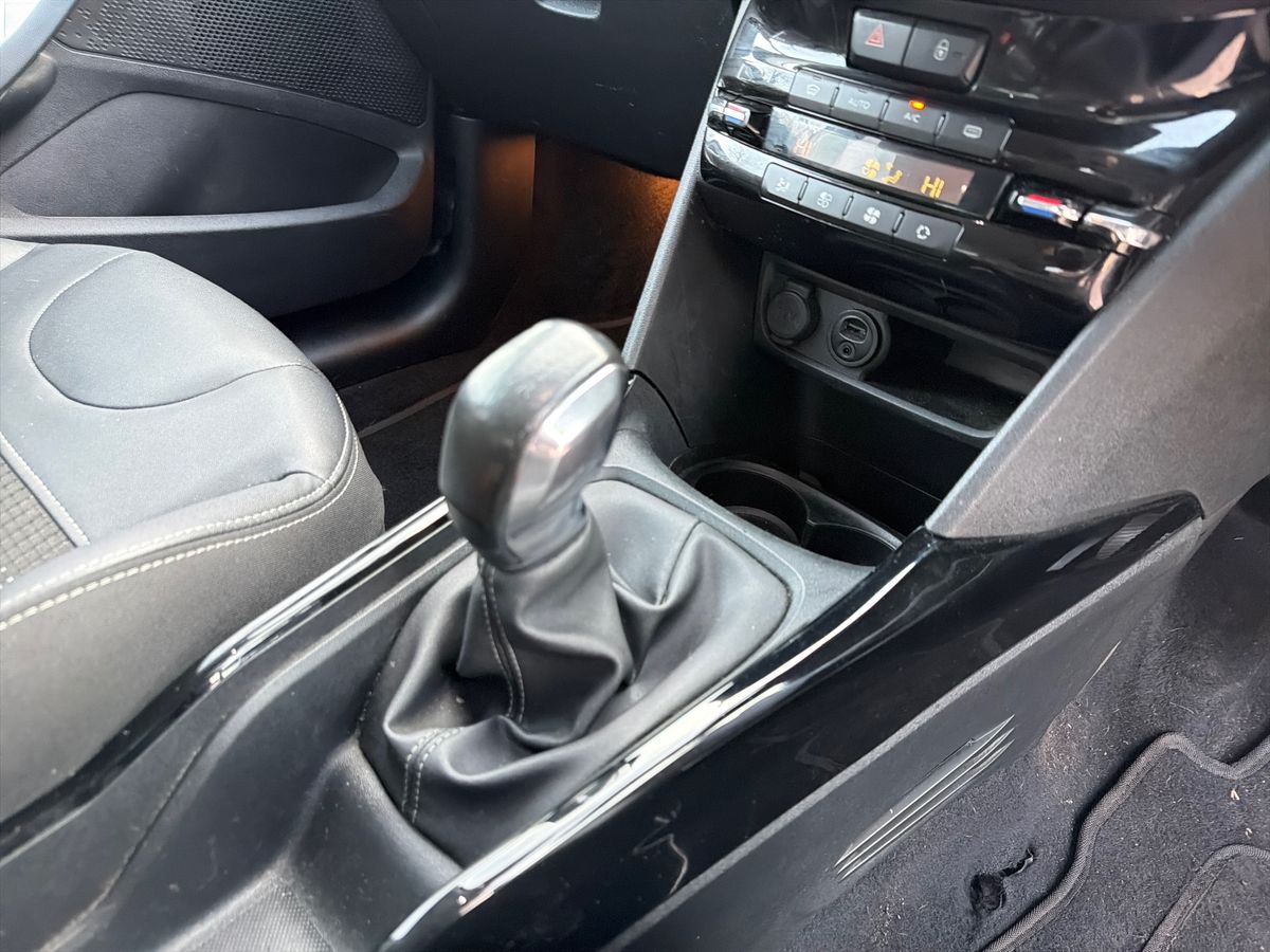 Used Peugeot 2008 2018 for sale - 77499599: Photo 19