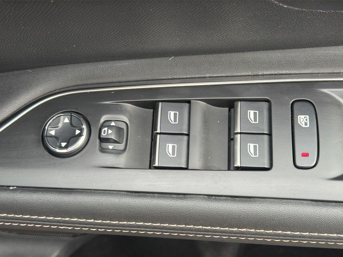 Used Peugeot 3008 2022 for sale - 76865140: Photo 20