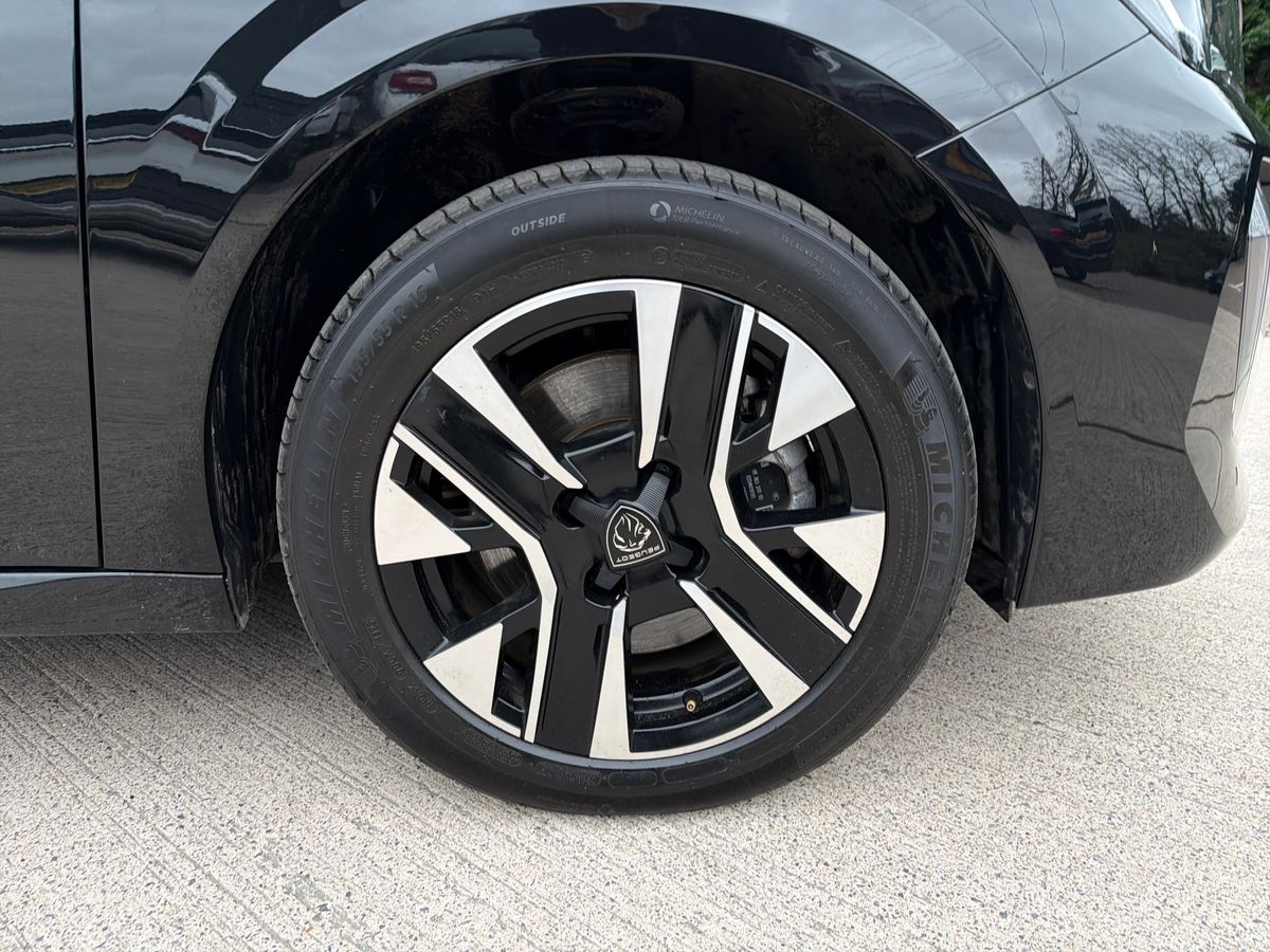 Used Peugeot 208 2023 for sale - 77653092: Photo 9