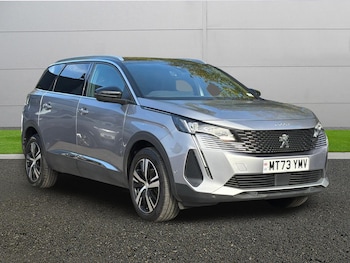 Used Peugeot 5008 2023 for sale - 76716977: Photo