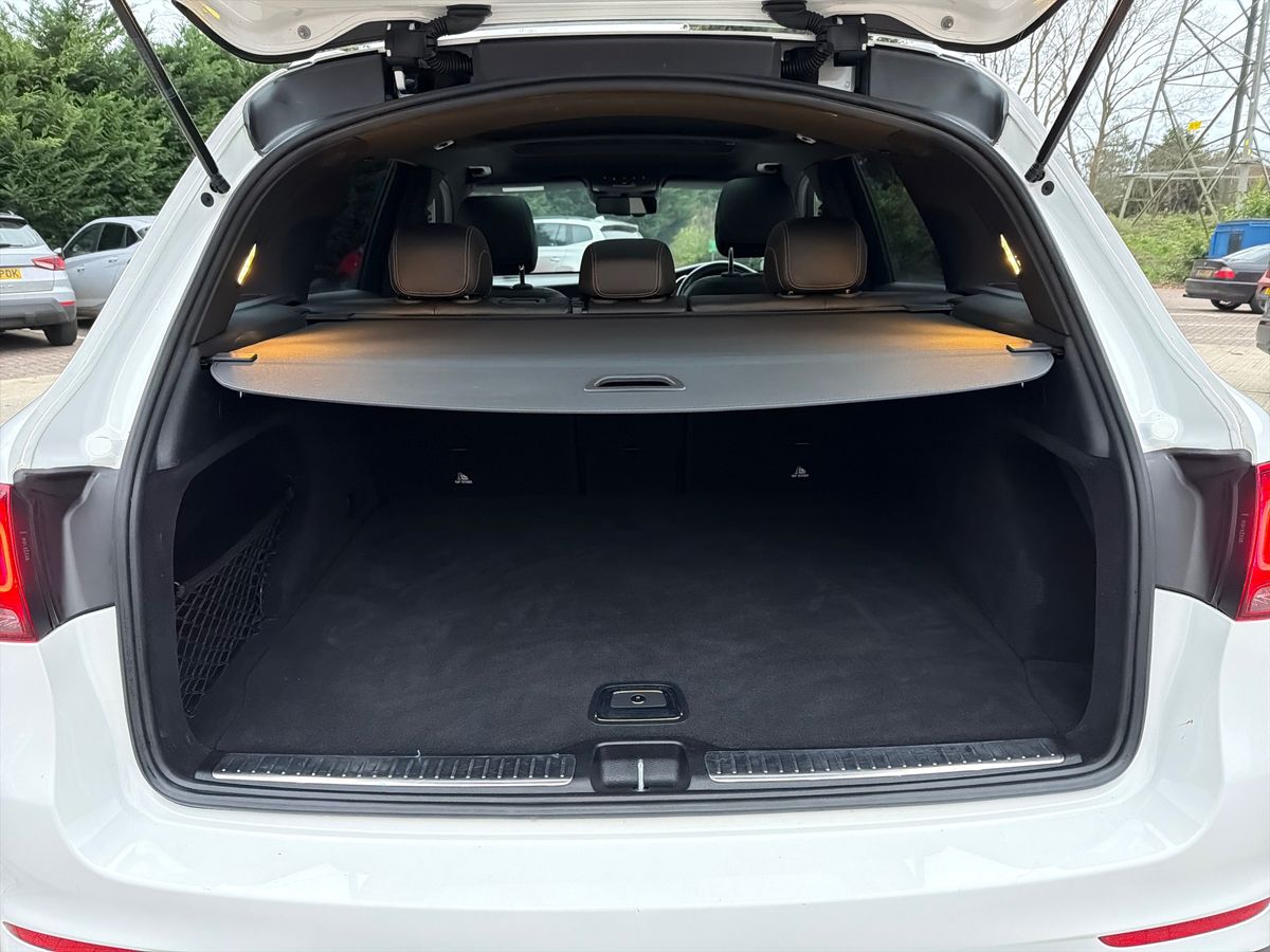 Used Mercedes-Benz GLC 2019 for sale - 77043040: Photo 12