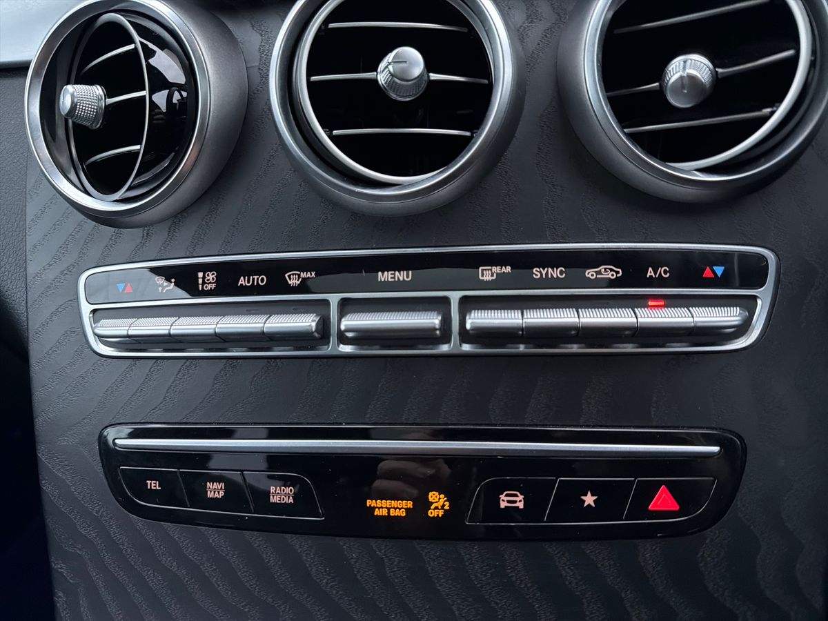 Used Mercedes-Benz GLC 2019 for sale - 77043040: Photo 18