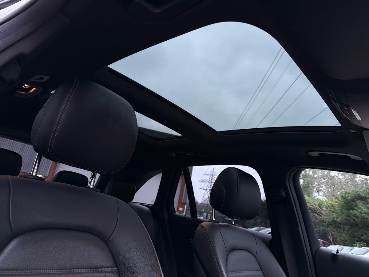 Used Mercedes-Benz GLC 2019 for sale - 77043040: Photo 29