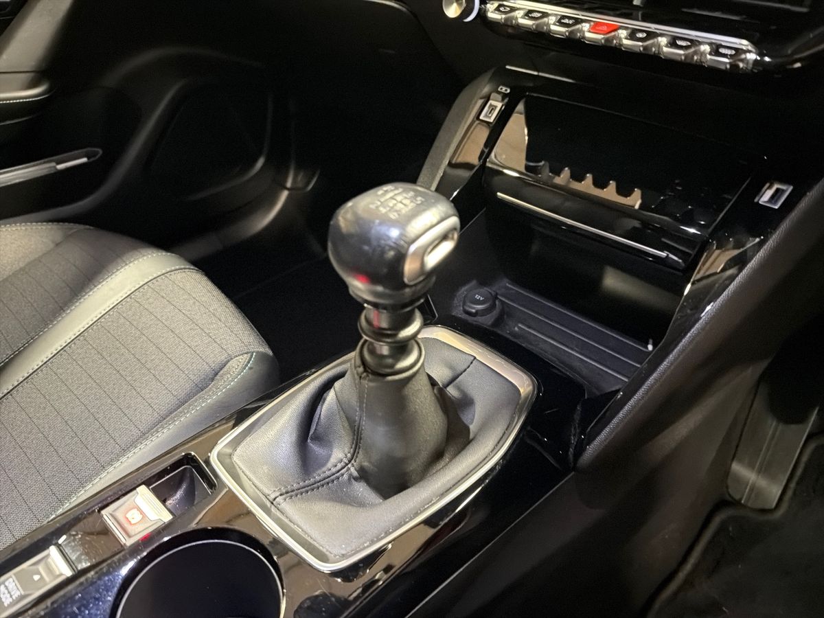 Used Peugeot 2008 2022 for sale - 77660397: Photo 19