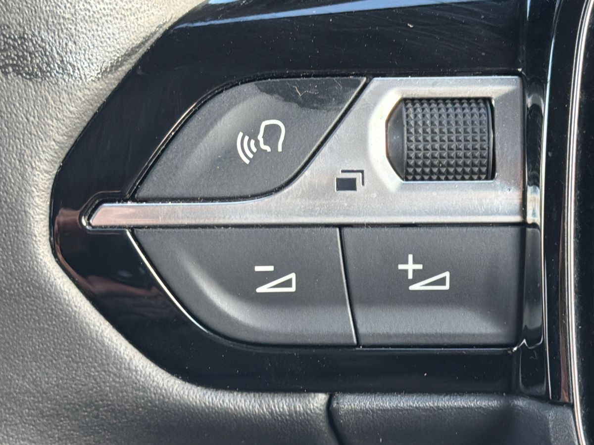 Used Peugeot 208 2024 for sale - 77826445: Photo 16