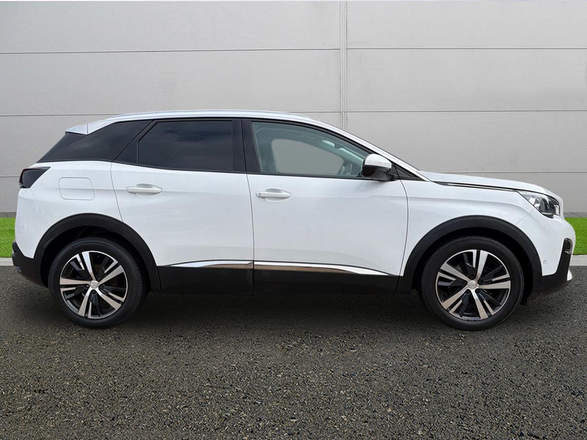 Used Peugeot 3008 2017 for sale - 77569988: Photo 8