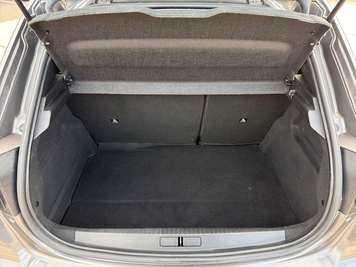 Used Peugeot 208 2020 for sale - 76716982: Photo 12