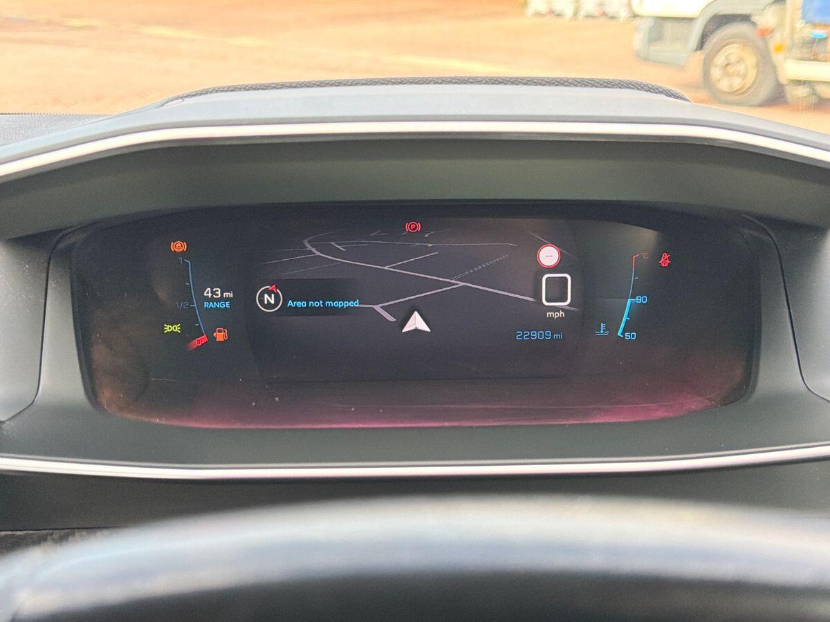 Used Peugeot 208 2020 for sale - 76716982: Photo 14