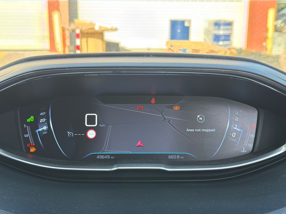 Used Peugeot 3008 2017 for sale - 77927396: Photo 14