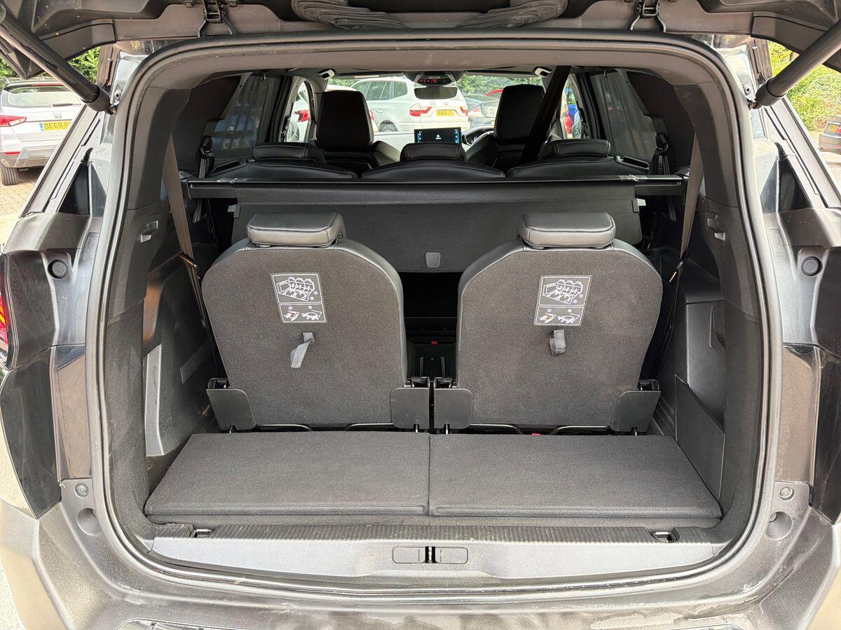 Used Peugeot 5008 2022 for sale - 76716976: Photo 12